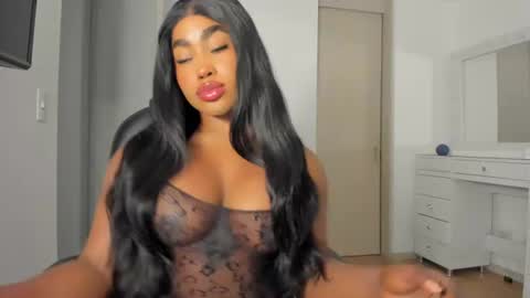 Yuli online show from 07/02/26, 06:41