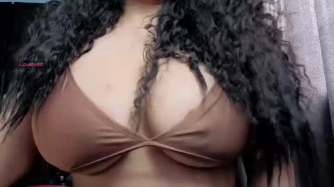 Natalia online show from 10/29/25, 06:53