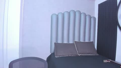 Snapshot of charlottee_starr chatting on 11/03/25, 07:37 charlottee_starr online show from 11/03/25, 07:37