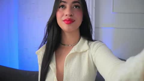 Lauren Rus online show from 11/20/25, 12:49