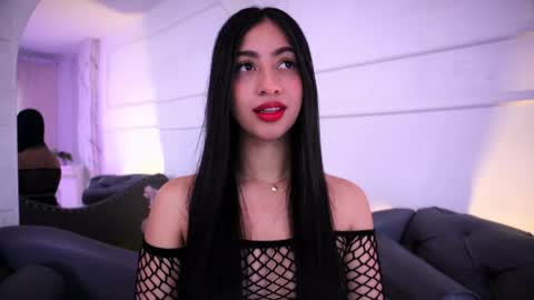 Lauren Rus online show from 05/19/26, 12:44