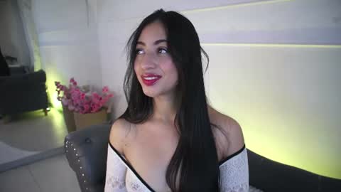 Lauren Rus online show from 07/10/26, 12:52