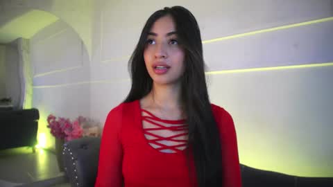 Lauren Rus online show from 07/28/26, 12:34