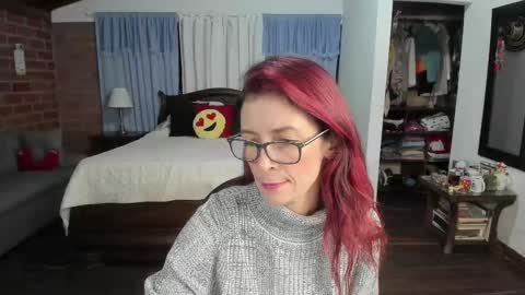 Charlotte online show from 10/21/25, 11:27