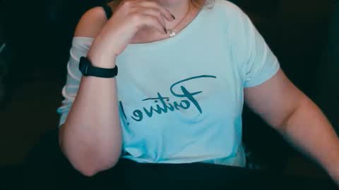 CharlotteXTasty online show from 11/21/25, 12:04