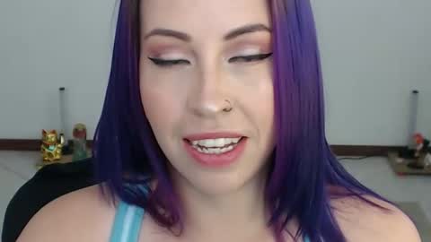charlottezoe online show from 05/05/26, 04:59