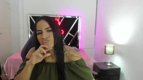    online show from 09/30/25, 07:41
