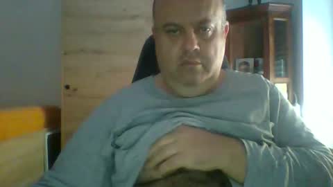 Snapshot of charlypalgar chatting on 11/12/25, 08:37 charly online show from 11/12/25, 08:37