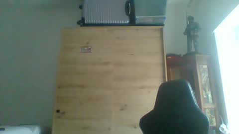 Snapshot of charlypalgar chatting on 12/16/25, 08:30 charly online show from 12/16/25, 08:30