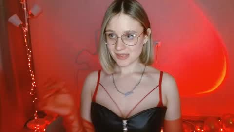 Michelle  online show from 01/25/25, 08:53