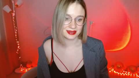 Michelle  online show from 01/28/25, 03:15