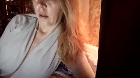 charming_rosse online show from 04/27/26, 05:16