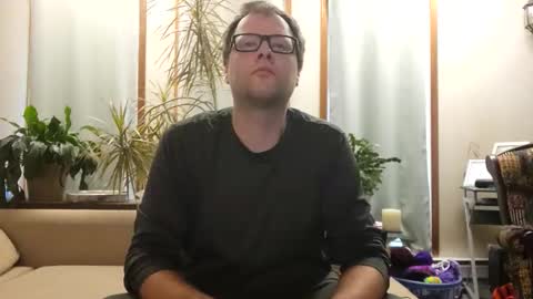 Snapshot of charmingatom chatting on 11/01/25, 02:41 charmingatom online show from 11/01/25, 02:41