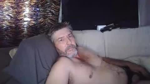 Snapshot of charmingcroat chatting on 02/16/25, 09:48 charmingcroat online show from 02/16/25, 09:48