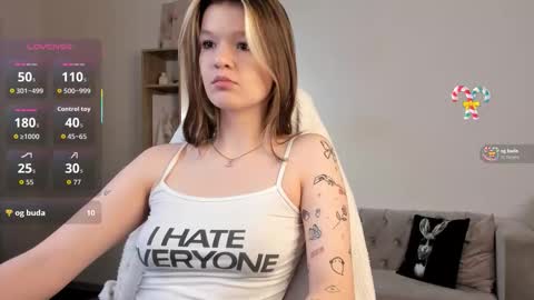 Kati online show from 11/18/25, 10:20