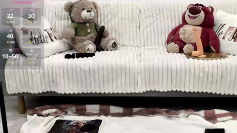 charmvanesa online show from 09/13/25, 04:18