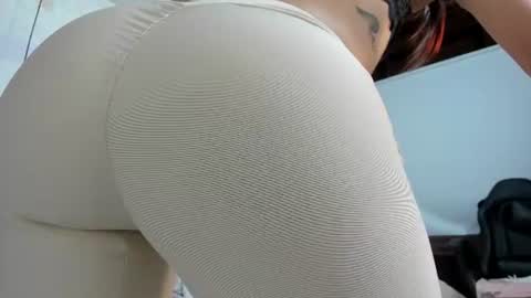Charol  online show from 06/09/26, 01:01