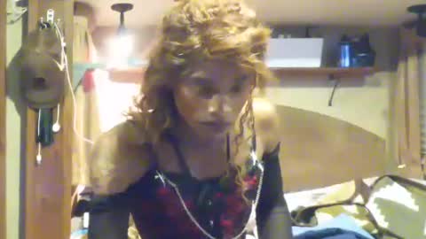 Snapshot of charr1barr chatting on 09/28/25, 08:52 Miss Chocolate online show from 09/28/25, 08:52