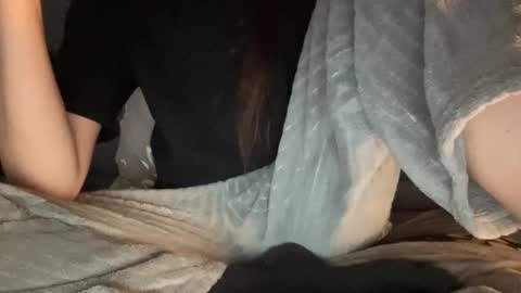 Vicky online show from 09/27/25, 10:26