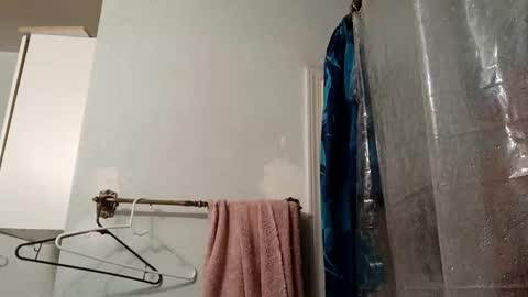 Snapshot of chasemdlovett02 chatting on 10/29/25, 08:27 Bamf online show from 10/29/25, 08:27