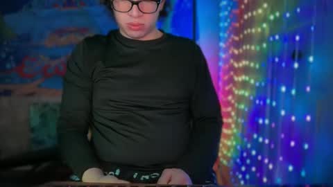 Snapshot of chaseocean1111 chatting on 12/16/25, 02:27 chaseocean1111 online show from 12/16/25, 02:27