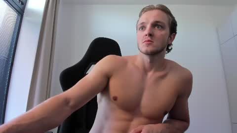 Chase Reed online show from 07/10/26, 08:29