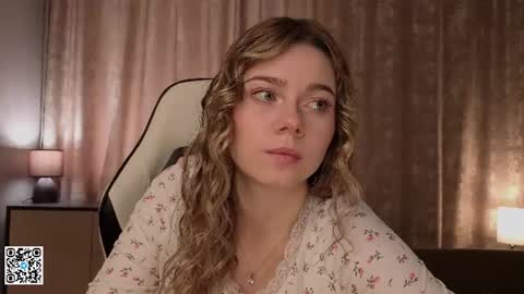 Emilia online show from 07/07/26, 04:04