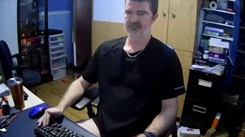 wanaBeYourToy online show from 10/06/25, 06:49