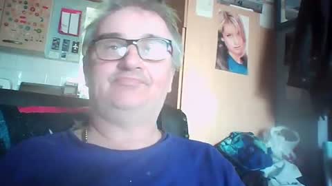 Snapshot of chatboxlee chatting on 07/18/26, 03:16 chatboxlee online show from 07/18/26, 03:16