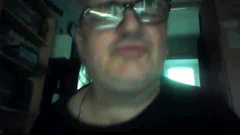 lee online show from 05/11/26, 07:11