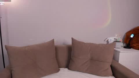 Im Elya   inst Elya Elfie  online show from 05/18/26, 10:32
