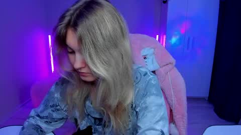 Betty online show from 05/11/26, 05:57