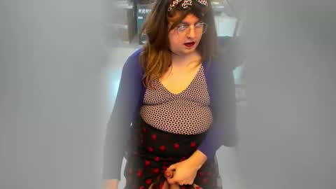 Rosalie online show from 11/13/25, 10:36