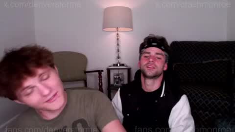 Snapshot of chaturcrash chatting on 05/24/26, 04:39 Crash Monroe online show from 05/24/26, 04:39