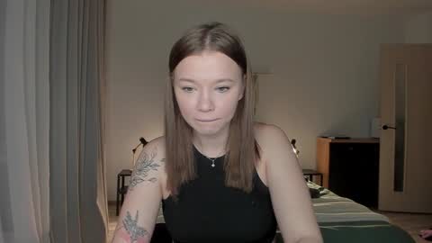 Em online show from 01/01/25, 07:10