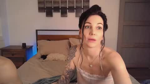 Cookie  Chay online show from 11/11/25, 08:58