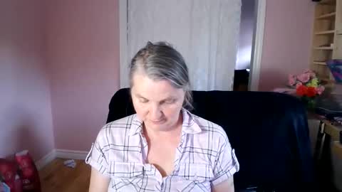 chealsiek online show from 06/01/26, 10:44