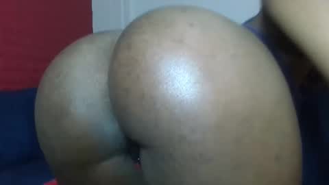 Snapshot of cheeky_charms chatting on 01/18/26, 02:32 cheeky_charms online show from 01/18/26, 02:32