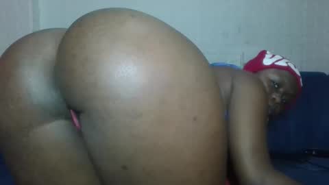 Snapshot of cheeky_charms chatting on 02/06/26, 03:33 cheeky_charms online show from 02/06/26, 03:33