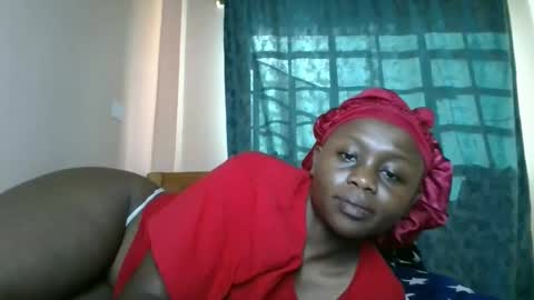 Snapshot of cheeky_charms chatting on 04/12/26, 12:43 cheeky_charms online show from 04/12/26, 12:43