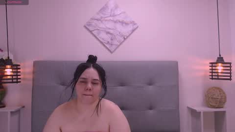 cheelsea_ online show from 12/08/24, 06:01