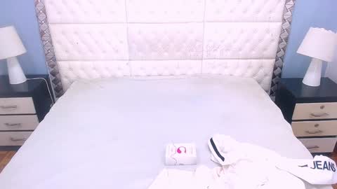 cheelsea_ online show from 12/10/24, 09:43