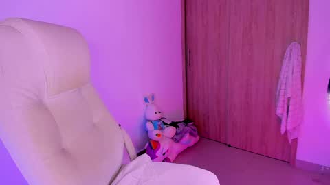 cheelsea_ online show from 02/24/25, 01:57