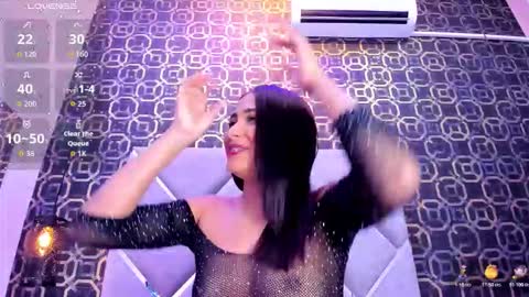 Cherry online show from 11/18/25, 01:33