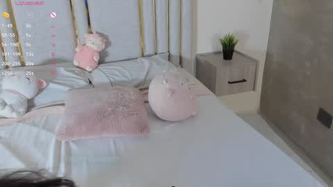 Baby Cherry online show from 12/15/24, 03:53