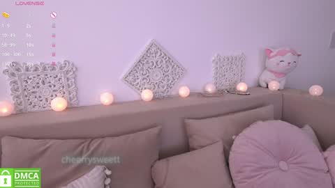 Baby Cherry online show from 01/22/25, 11:45