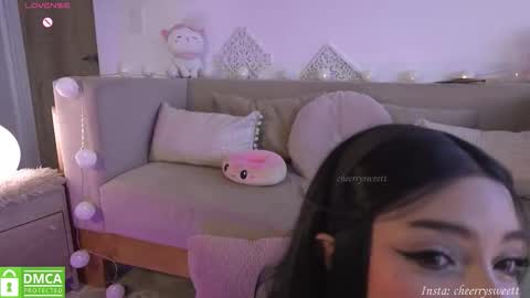 Baby Cherry online show from 09/19/25, 10:21