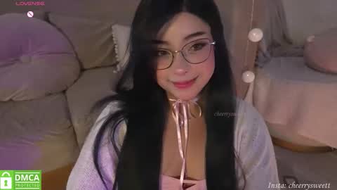 Baby Cherry online show from 09/25/25, 05:44