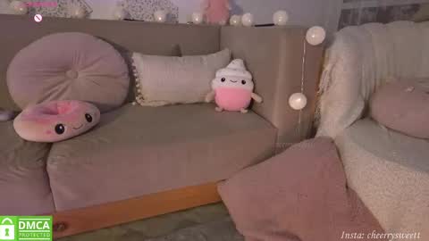 Baby Cherry online show from 10/11/25, 02:22