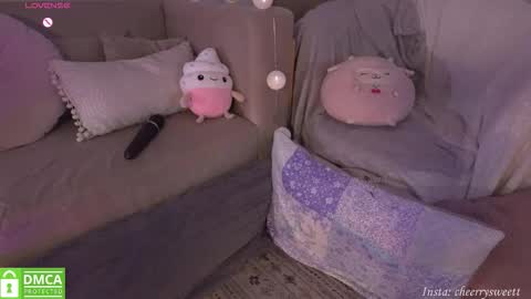 Baby Cherry online show from 11/22/25, 01:15